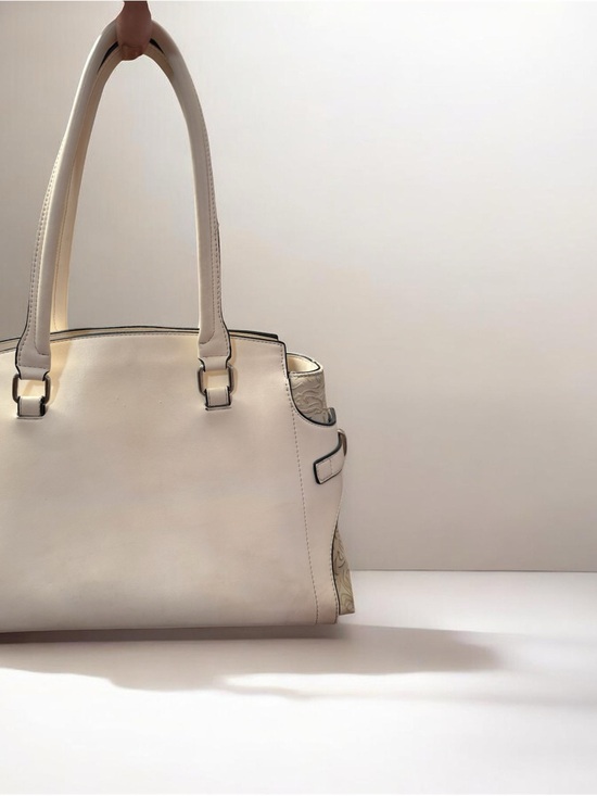 London Fog Handbags - London Fog cream satchel shoulder handbag